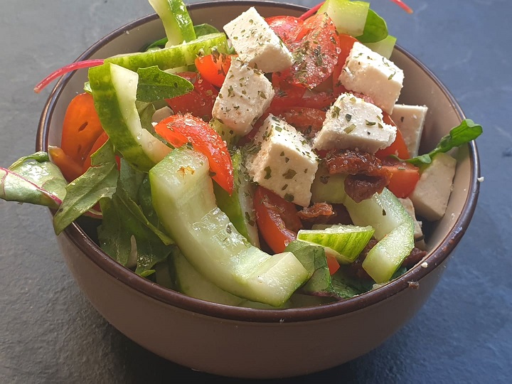 Vegan Griekse salade: